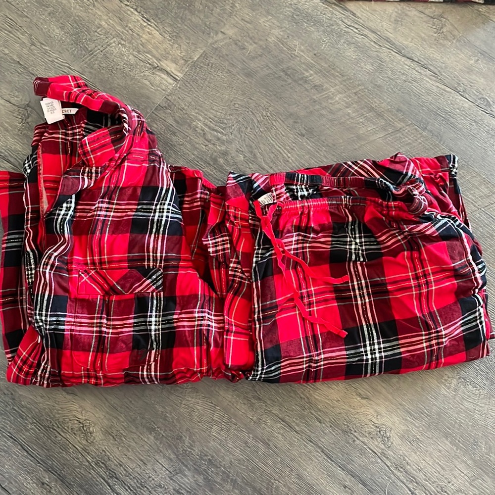 Victoria Secret pajama set
